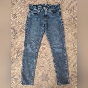 American Eagle Outfitters Super Stretch Jegging Size 8
